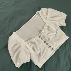❌ SOLD ELSEWHERE ‼️ White Crop Top